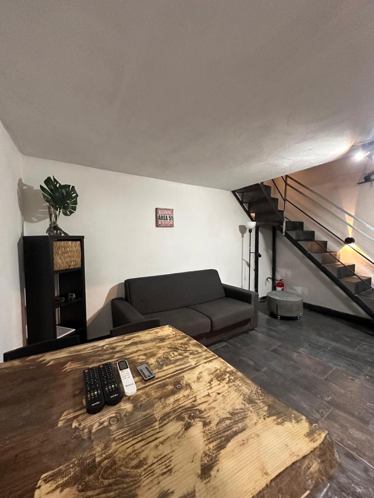 Industrial Annare Appartement Napels Buitenkant foto
