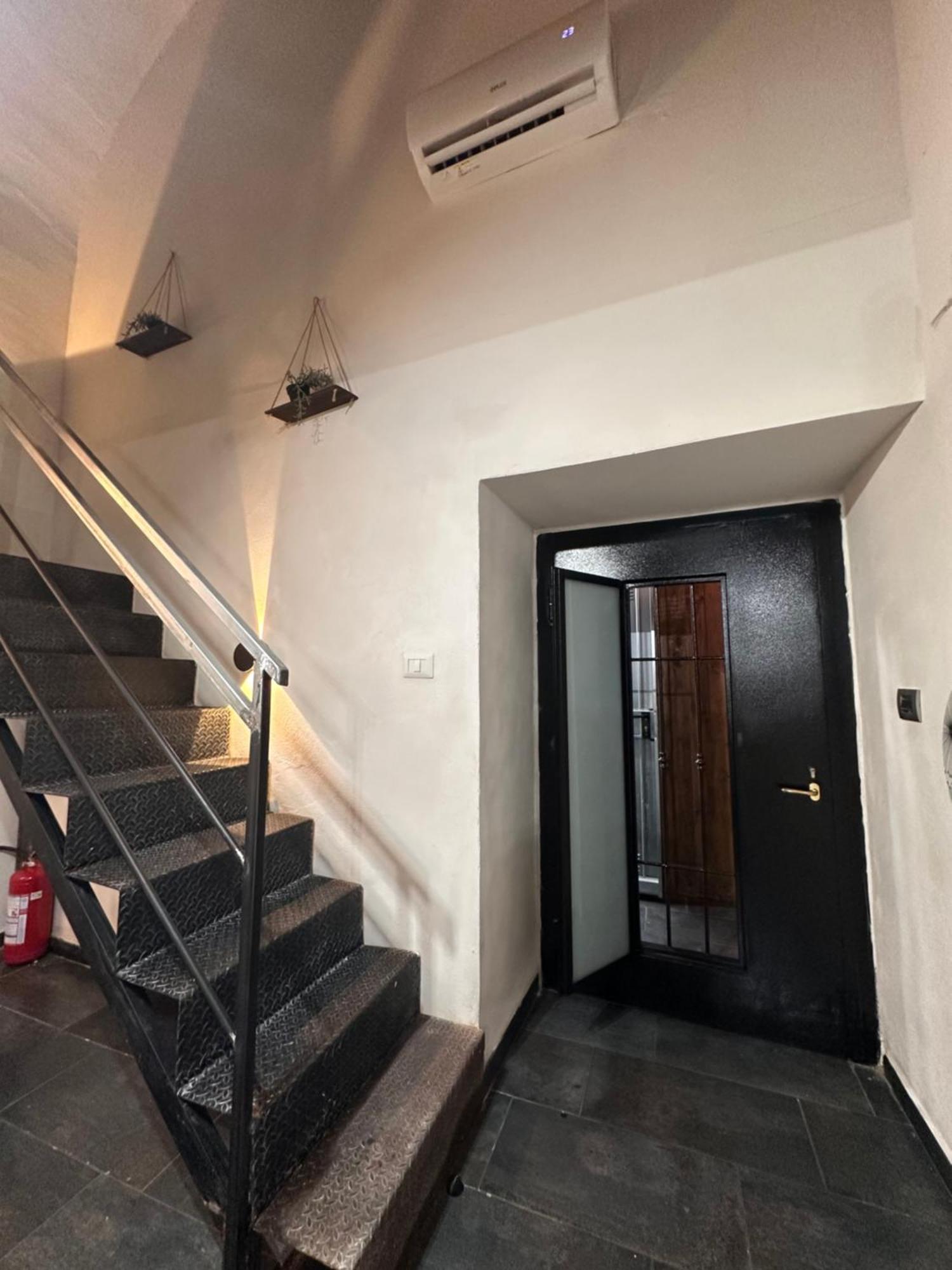 Industrial Annare Appartement Napels Buitenkant foto